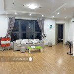 Cho thuê 2n 90m2 ngay công viên cầu giấy 14 triệu - ha do park view đủ đồ, giá hiếm có