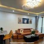 Bán chung cư trần quý kiên cg, 52m2, giá 3 tỷ.