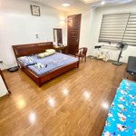 Bán nhà 4 tầngngõ 40 nguỵ như kon tum, 140m2, mặt tiền 8m, ôtô tránh 43 tỷ. 0936687171