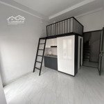 Gà đẻ trứng vàng yên xá.
nhỉnh 10 tỷ, 9tầng, xây mới thang máy. 15 phòng studio full khách