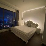 Chính chủ cần bán căn hộ 3pn saigon royal full nội thất, diện tích lớn, view đẹp nhất saigon royal.