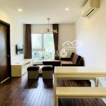 Căn hộ 2 phòng ngủ 95m2 hồ bơi view sông gần trung tâm quận 1, 3, vị trí vàng đường trường sa