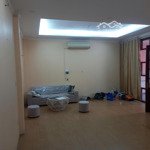 Cho thuê mặt bằng tại số nhà 24 hoa lư, rộng 60m2. giá 8tr. lh 0365.556.559