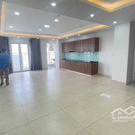 Cho thuê căn hộ hqc bình trưng đông (bluesky tower) quận 2 dt 112m 3pn 3wc 12tr/tháng