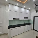 Thượng thanh - ngay chợ thượng cát- cho thuê nhà mới tinh đầy đủ đồ 30m2x4t, 3 ngủ, - 8tr/ tháng