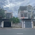 Bán đất mặt tiền đường 2/4 vĩnh hoà nha trang