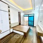 Cc cần tiền bán gấp nhà phố việt hưng s= 40m2 giá bán 4.78 tỷ ngõ nông - gần ô tô - gần phố- nhà mới