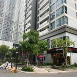 Bán căn shophouse góc 2 mt vinhomes central park, 180m2, 35 tỷ, 7000/ tháng