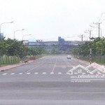 Bán lô đất 237m2 gần hương lộ 10 có thổ cư 100m2 sổ hồng riêng