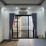 Tt đống đa , diện tích 42m2 , gần phố , lô góc , thang máy , ngõ thông , thông sàn