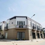 Nhà liền kề ngay góc tây sông hậu gđ2, 66m2, thuận tiện mua bán