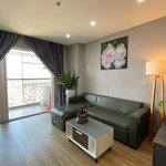 Bán căn hộ 2 phòng ngủfhome ,view phố giá sập hầm !