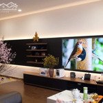 Chính chủ cần bán gấp căn 3 ngủ sky park, ban công đông nam, tặng full đồ, giá bán 9,5 tỷ