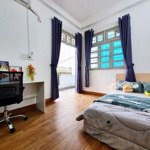 30m2, bancong, new 100%, full nội thất ngay phùng văn cung phường 4 phú nhuận