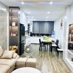 Nhà đẹp sát phố khâm thiên ngõ nôngdiện tích50 m2, 5 tầng giá nhỉnh 8 tỷ liên hệ: 0363792097