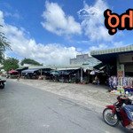 đầu tư lô đât đẹp ở tương bình hiệp thủ dầu 1 diện tích: 83,8m2 shr giá bán 1ty 230 triệu mặt đường nhựa liên hệ:0389738074