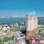 Chính chủ cần bán căn hộ 05 tầng đẹp, view sông hồng. đồ cơ bản. liên hệ: 0912169298