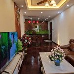 Căn hộ 3 phòng ngủ + 2 vệ sinhở 90 trần thái tông - cg, tầng trung view đẹp, ban công hướng mát, giá bán 7tỷ