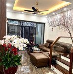 Bán 60m2 nhà hoàng như tiếp, bồ đề, ô tô thông, full nội thất, ở ngay, liên hệ: 0386109399