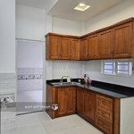 (hot) bán nhà út tịch, dt 38m2, nhà đẹp ở ngay, hẻm xe hơi trước nhà, giá 7 tỷ