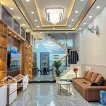 Bán nhà đường nguyễn tri phương, phường 6, quận 10, dtsd: 120m2 (4 tầng), gần mặt tiền, giá bán 5,5 tỷ