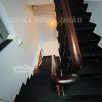 Bán nhà 2 tầng,(4.61 x 10.51), sàn 106.12m.chỉ 5 tỷ,hxh