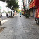 Mặt phố nguyễn trãi, trường chinh, thanh xuân.diện tích120m2 nhà 8 tầngdiện tích 200 triệuiệu /tháng chỉ 41 tỷ