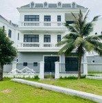 Bán đơn lập góc pari 380m2, full nội thất, view sông, chỉ 47.5 tỷ có thỏa thuận