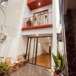 Nhà xịn như villa thu nhỏ, full nt, nở hậu, có sân trước sau, dưới 5 tỷ, bình thạnh. lh 0906435138