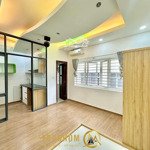 Cho thuê căn hộ 1pn 45m2 cửa sổ thoáng, nội thất full, giặt phơi riêng, gần chợ bà chiểu, hàng xanh