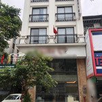 Cho thuê nhà lô góc nguyễn khánh toàn 110m x 5tầng làm showroom trung tâm ngoại ngữ vp,spa giá 45tr