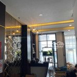Bình thạnh - lê quang định - phạm văn đồng - hxh tránh - 5 tầng dt khủng 80m2 chỉ nhỉnh 10tỷ