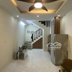 Bán nhà kv phố cổ lý nam đế 30m2 x 5 tầng, ngõ thông, kinh doanh & ở, sổ vuông đẹp, chỉ 8.5 tỷ