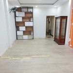 Vp lầu 1, 30m2 ( 7tr ), khu cao đức lân p.an phú q.2