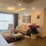 Bán chung cư n09- dịch vọng thành thái, 96m2, 3 phòng ngủ, giá: 5.8 tỷ. liên hệ: 0379455020