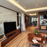 Nhà đẹp trần duy hưng - 50m2 x 5t x 4,5m mt - thang máy - ôtô tránh - nhỉnh 9 tỷ - qh ổn định