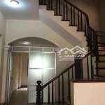 Cho thuê nhà riêng ngõ 36, đường xuân thuỷ, cầu giấy, 45m2x3 tầng, 10 triệu/tháng. lh: 098.453.6699