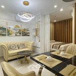 Cần tiền bán gấp căn hộ vinhomes grand park full nột thất cao cấp giá 1,75 tỷ, lh 0912282333