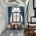 Nhượng phòng duplex cửa sổ lớn ngay lâm văn bền, hợp đồng còn 6 tháng