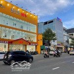 Nhà mặt phố "thời trang": lê duẩn, tp đà nẵng