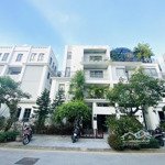 Bán Biệt Thự Sunrise A The Manor Central Park Nguyễn Xiển. 200M2. Mặt Tiền 10M. 0902160163