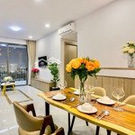 Cần bán chcc vạn đô q4. 50m2, 1 phòng ngủ 1 vệ sinh giá: 2.35 tỷ. nhà sạch, view đẹp, liên hệ: 0899 552 651