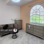 Căn hộ 1pn riêng biệt, full nội thất cao cấp 38m2 chỉ 8 triệu, có thang máy, hầm để xe miễn phí