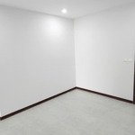 Nhượng Lại Căn Hộ 52 M2 Tầng Trung Giá Tốt Chung Cư 389 Phan Bội Châu. Liên Hệ: 0971613226