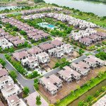 Chuyển nhượng 2 căn dinh thự đơn lập 300m2 phân khu khép kín aqua 1. giá bán 12,3 tỷ và 13,1 tỷ