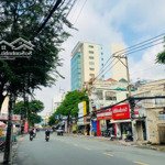 Ngộp bank bán gấp + mt thương hiệu lê quang định + dt: 5,5 x 22m, cn:120m2, cấp 4 + giá 20 tỷ tl