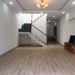 Bán nhà đẹp 2 tầng mt đường 10,5m p. mân thái, q. sơn trà, đà nẵng - giá rẻ 5,5 tỷ/90m2 tl