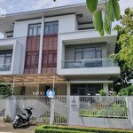 Cần bán biệt thự phố đông village, dt 9.5x20m, giá 18 tỷ tại quận 2