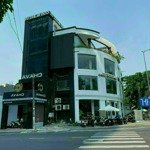 Ngộp bank! cần bán lắm căn góc 2mt cô bắc, quận 1 (5.5x20m, 2 tầng, hđt 50 triệu), giá bán 30 tỷ