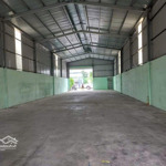 Cho thuê kho xưởng đg cây cám vĩnh lộc b bình chánh dt : 10 x 40 ( 400m2 giá: 25 tr có văn phòng